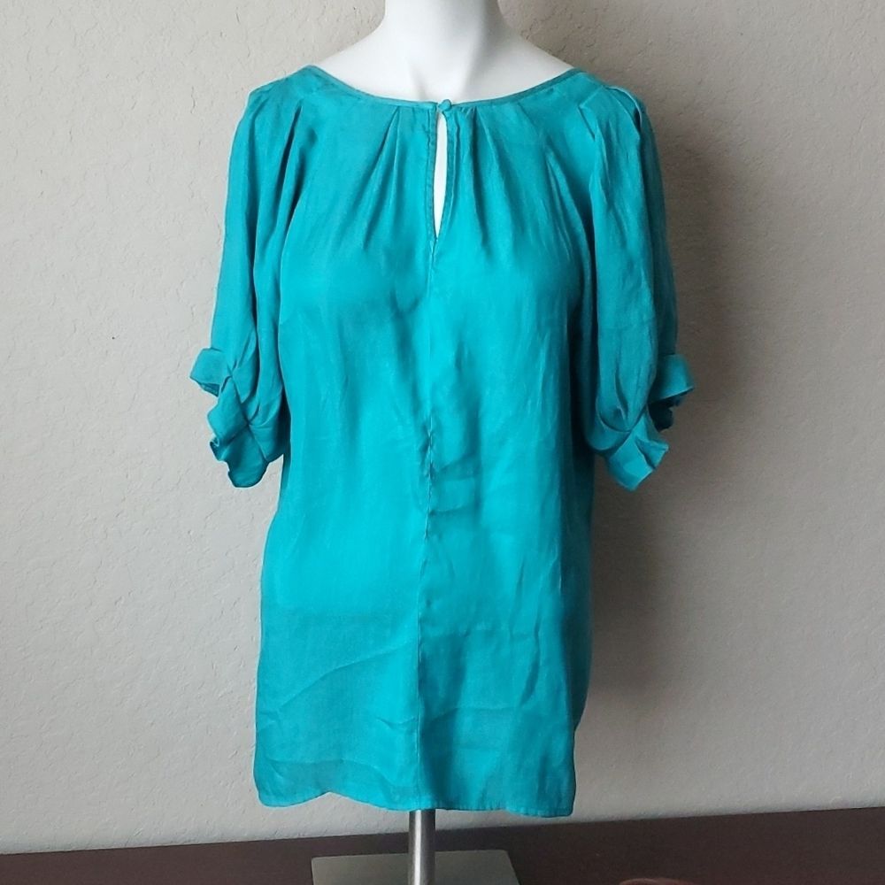 Express Teal Silk-Look Blouse Size Medium Pleated Keyhole Puff Sleeve Top